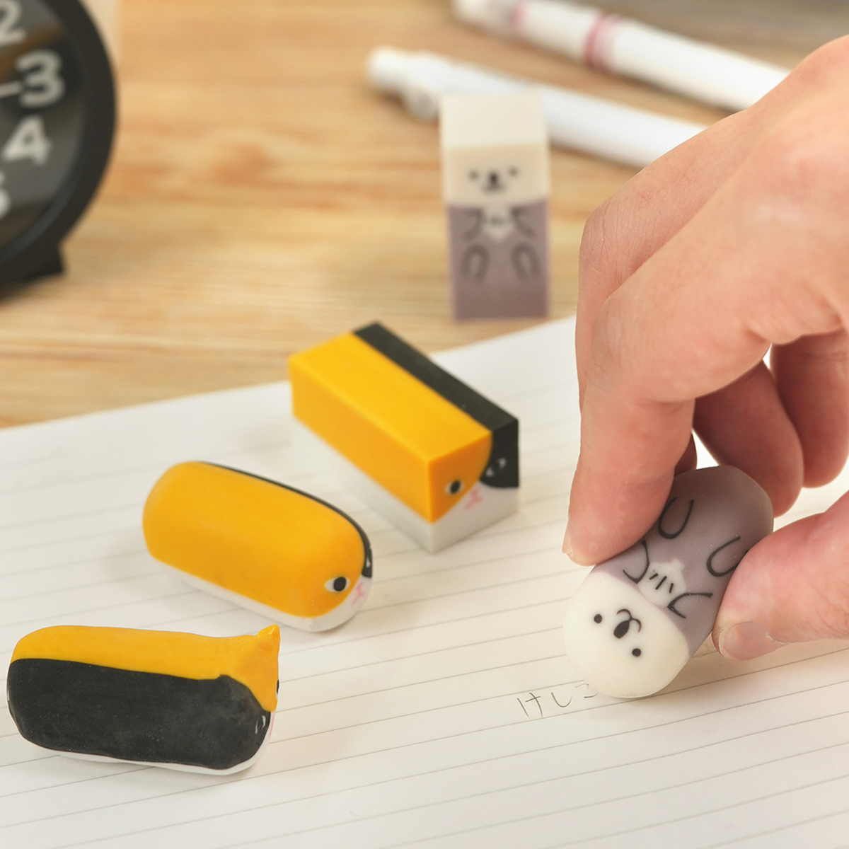 使うほどに姿が変化｜サンスター文具「ネコゴムミケ」「ウミゴム ラッコ」